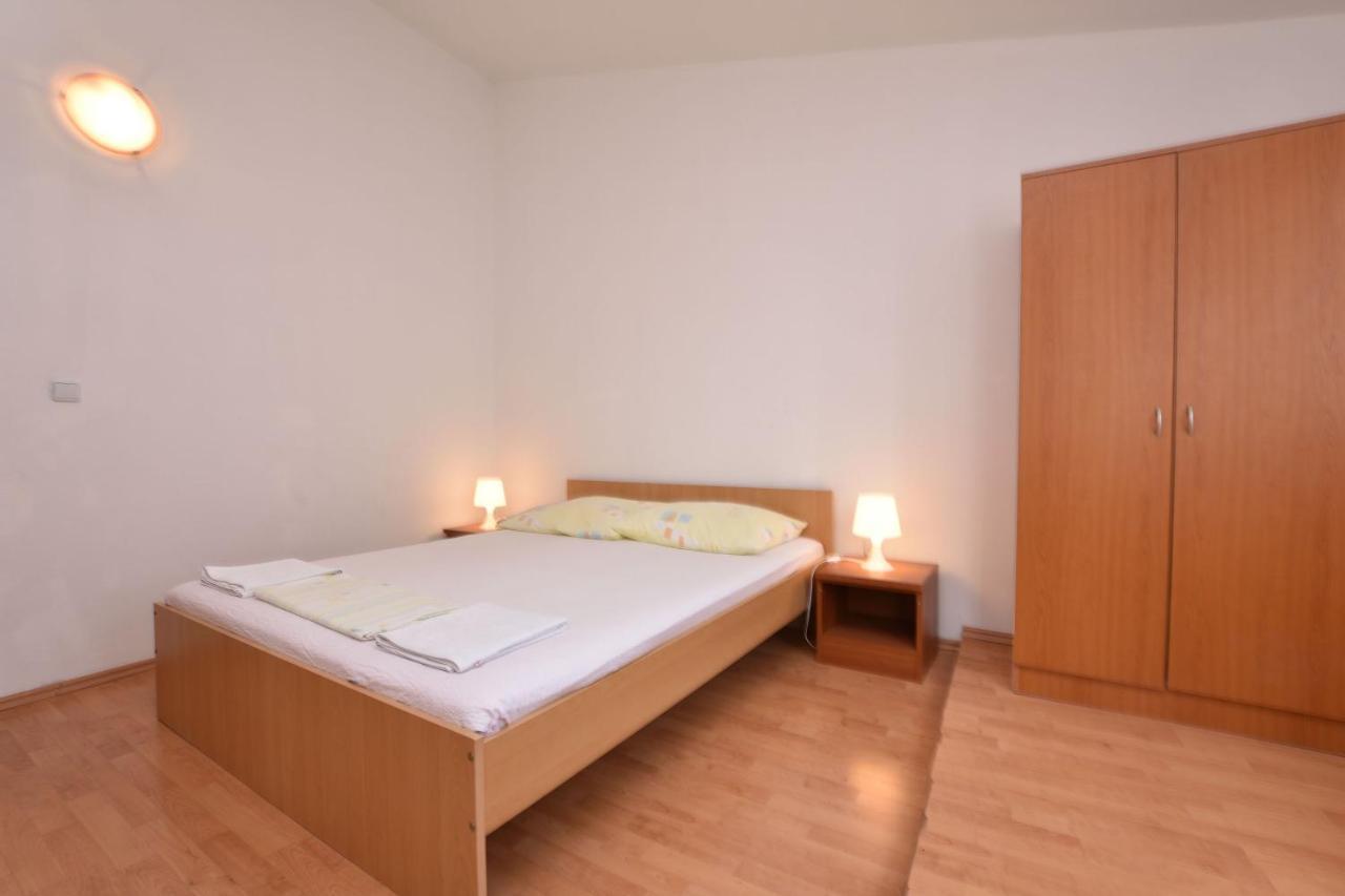 Apartments Jere Primosten Bagian luar foto